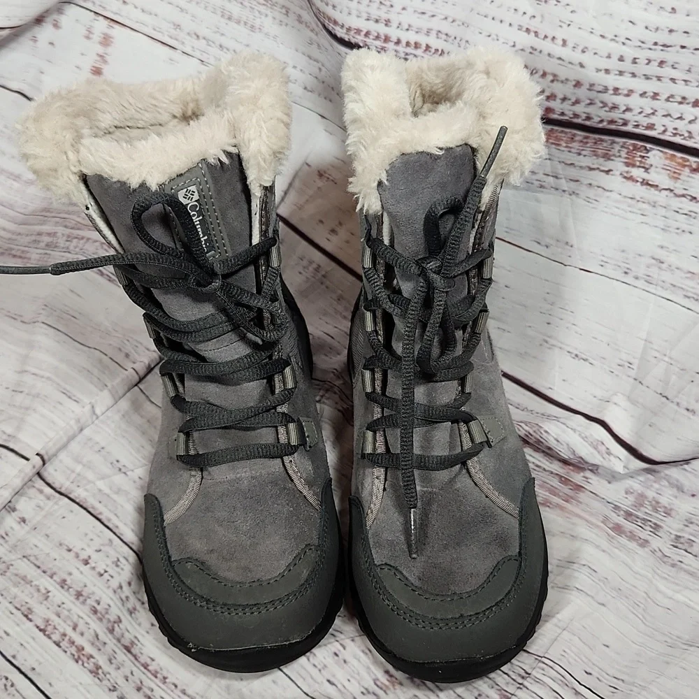 Columbia girls gray quilted faux-fur winter boots